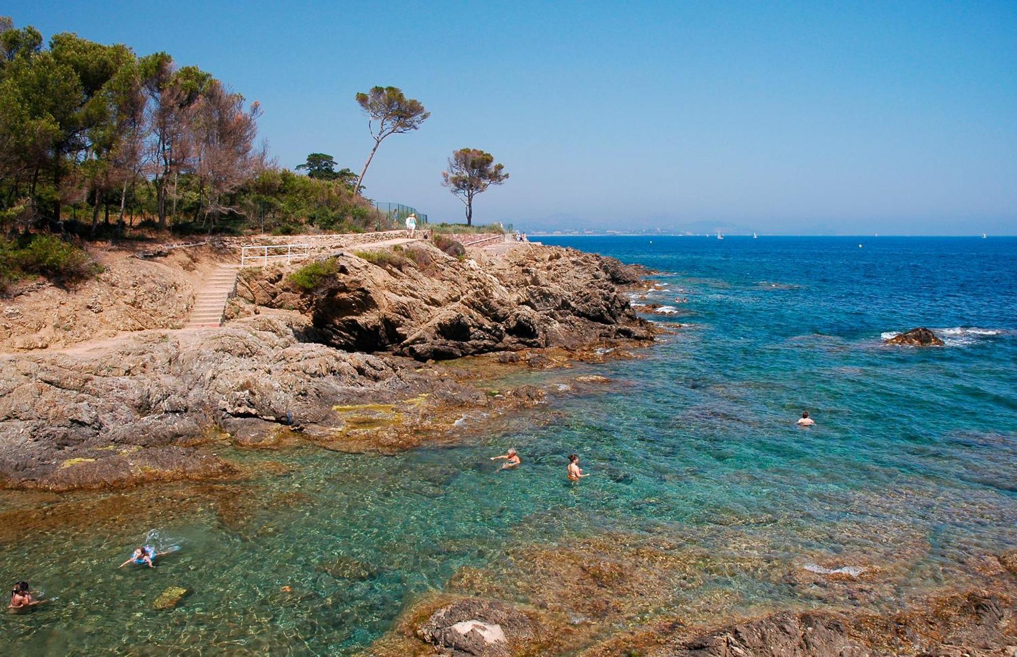 Vacancéole - Les Calanques Du Parc Fréjus Esterno foto